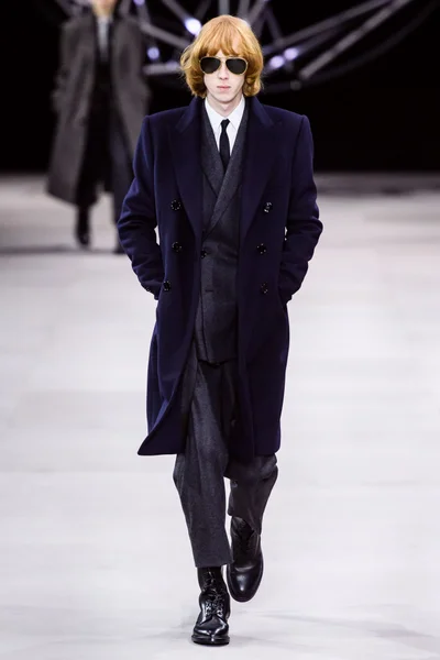 Look 5